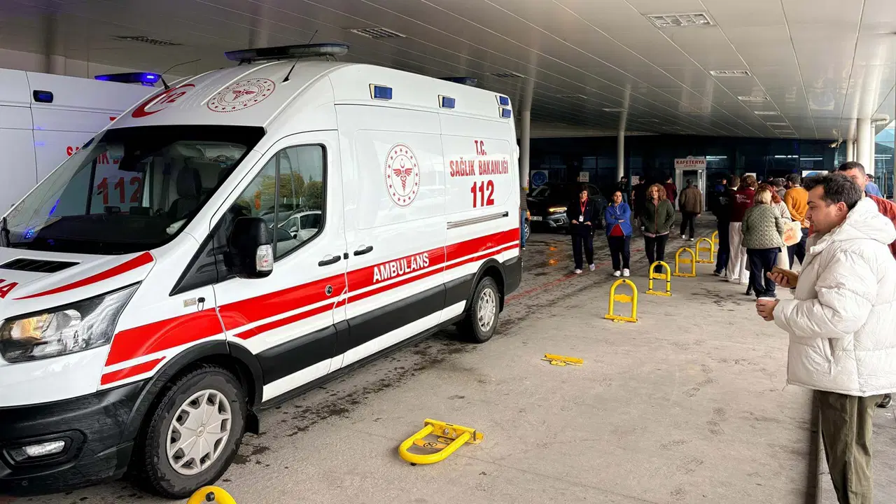 Muğla Hastanesinde Kimyasal Sızıntı: 2 Çalışan Etkilendi