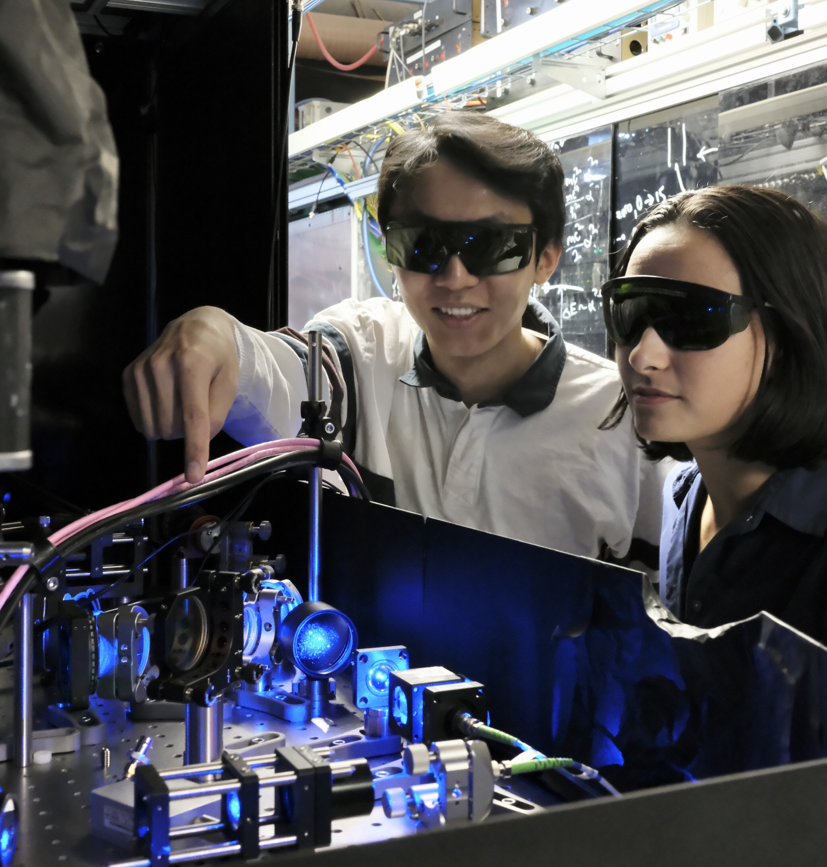 Revolutionary Optical Lattice Clock Sets New Precision Record